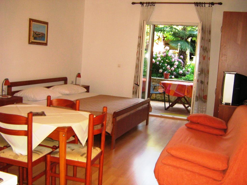 Apartments N & V Poreč Dış mekan fotoğraf